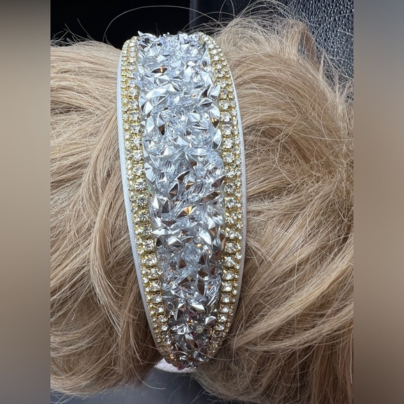 Jewel Encrusted White Headband - Silver Pebble - NWOT - Picture 3 of 4